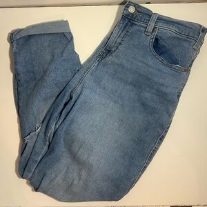 Levi Strauss Signature Women’s Mid Rise Slim Fit Boyfriend Jeans Size 10 Denim